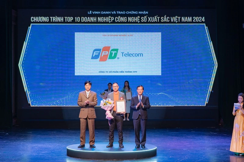 FPT Telecom cam kết bảo vệ từng khoảnh khắc quý giá của gia đình Việt