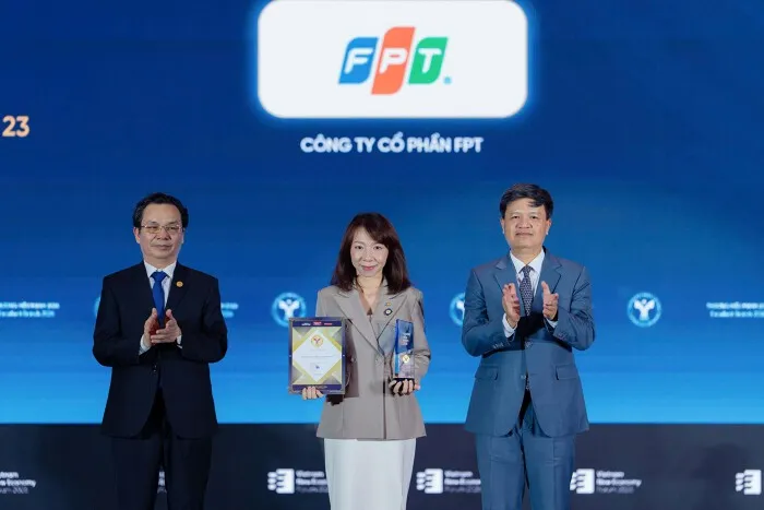 FPT Tự Hào Lọt Top 10 Thương Hiệu Mạnh Việt Nam 2026