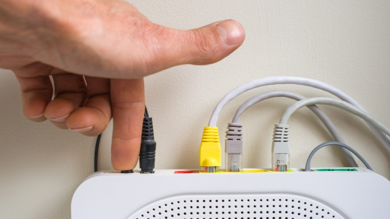 Khởi động lại modem định kỳ